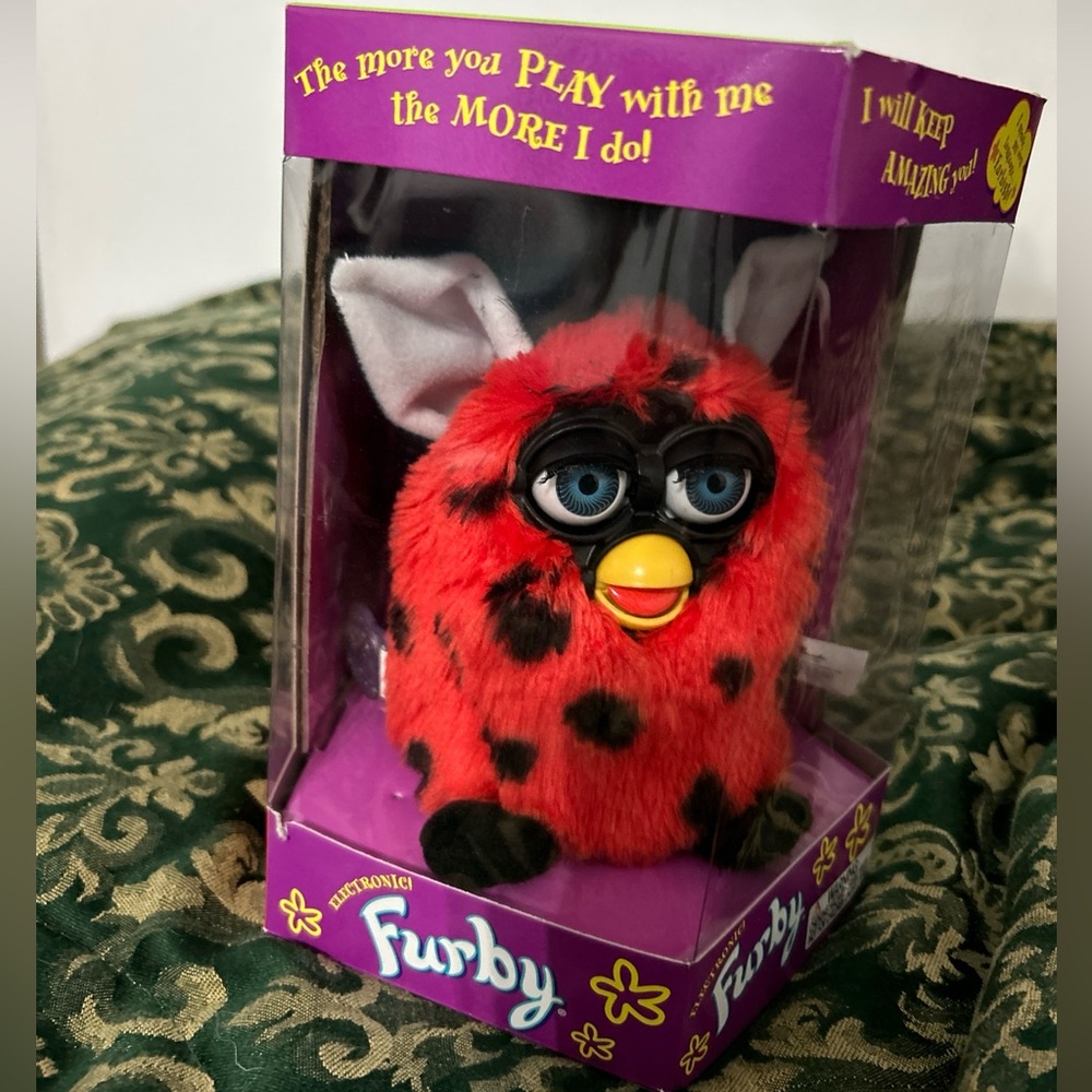 Vintage furby lady bug red black blue eyes 1999